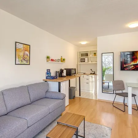 Halles Premium - Sonne #1 - Parkplatz, Voll Ausgestattet, Wlan * Halle (Saale)