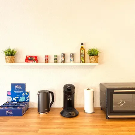 Halles Premium - Sonne #1 - Parkplatz, Voll Ausgestattet, Wlan Apartment