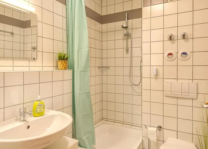 Premium Sonne #1 - Modernes Studio, Ruhige Lage, Parkplatz, Smart-tv & Wlan Halle (Saale)